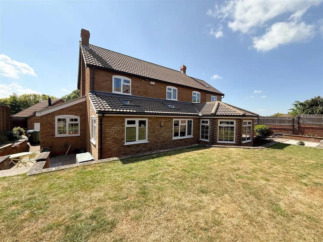 Weinahr Close, Wilbarston, Market Harborough