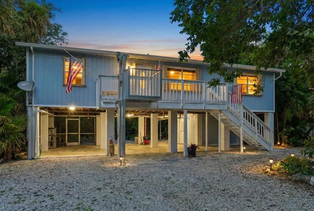 22 Stirrup Key Rd, Marathon, FL 33050