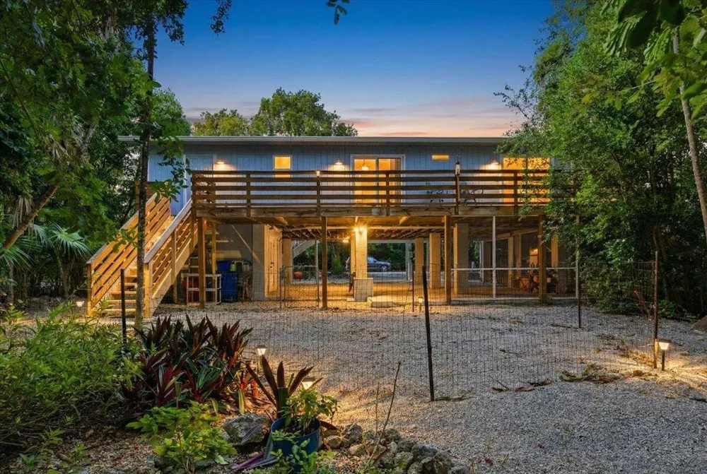 22 Stirrup Key Rd, Marathon, FL 33050