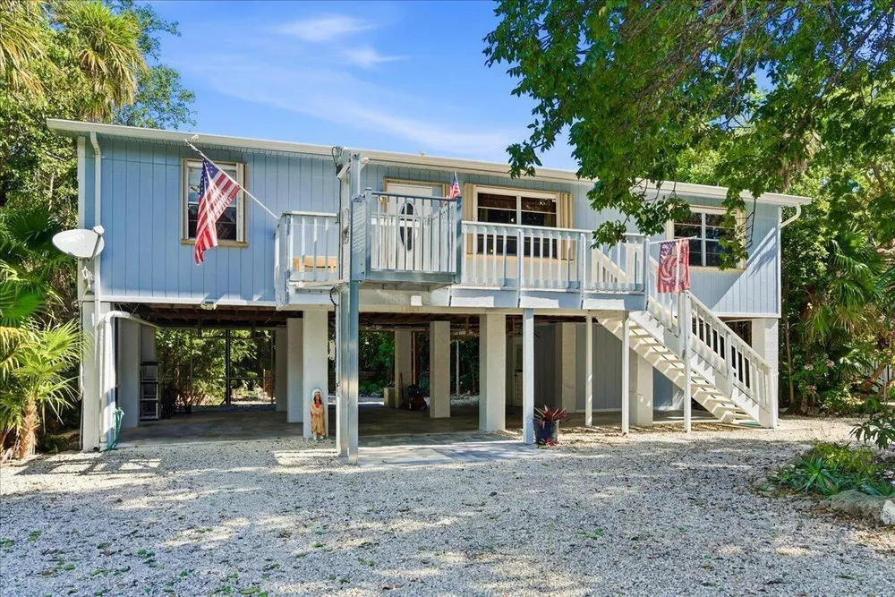 22 Stirrup Key Rd, Marathon, FL 33050