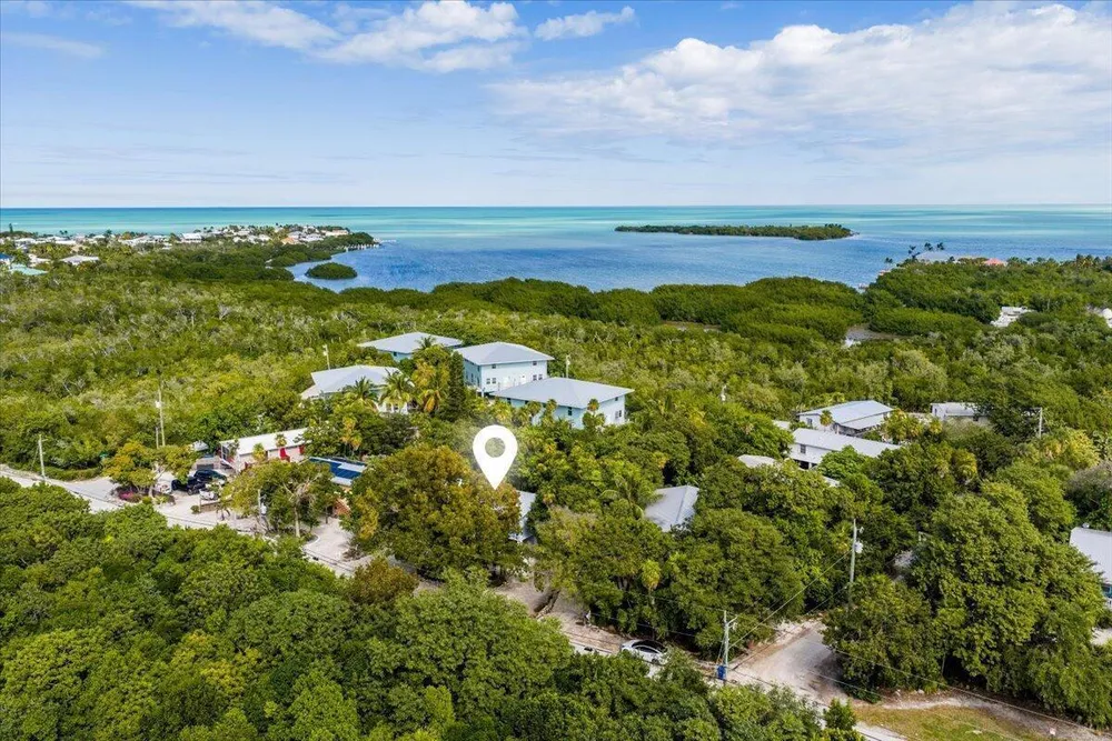 22 Stirrup Key Rd, Marathon, FL 33050