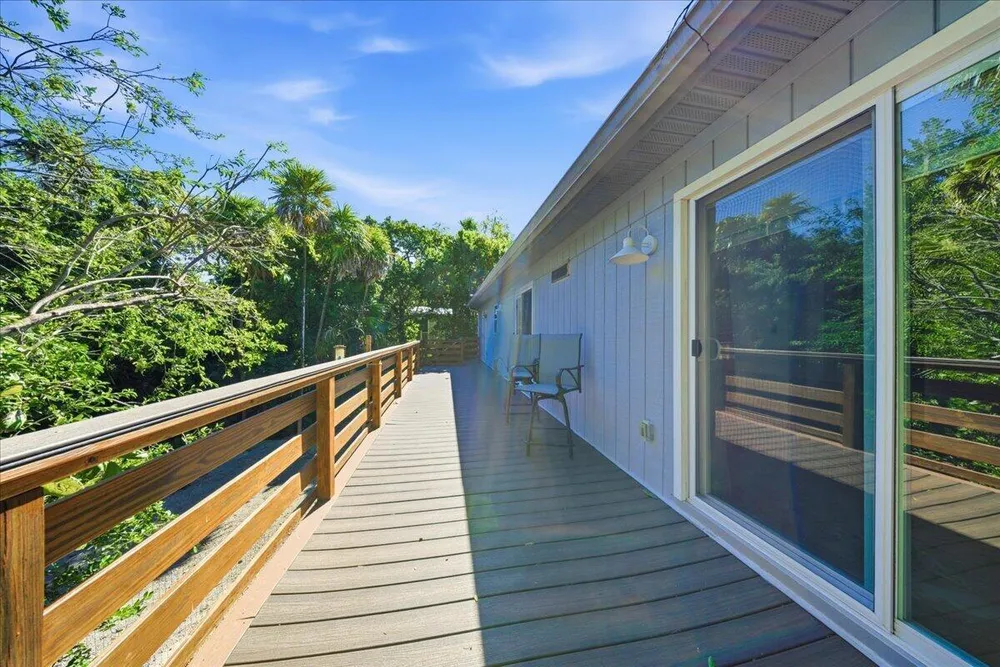 22 Stirrup Key Rd, Marathon, FL 33050