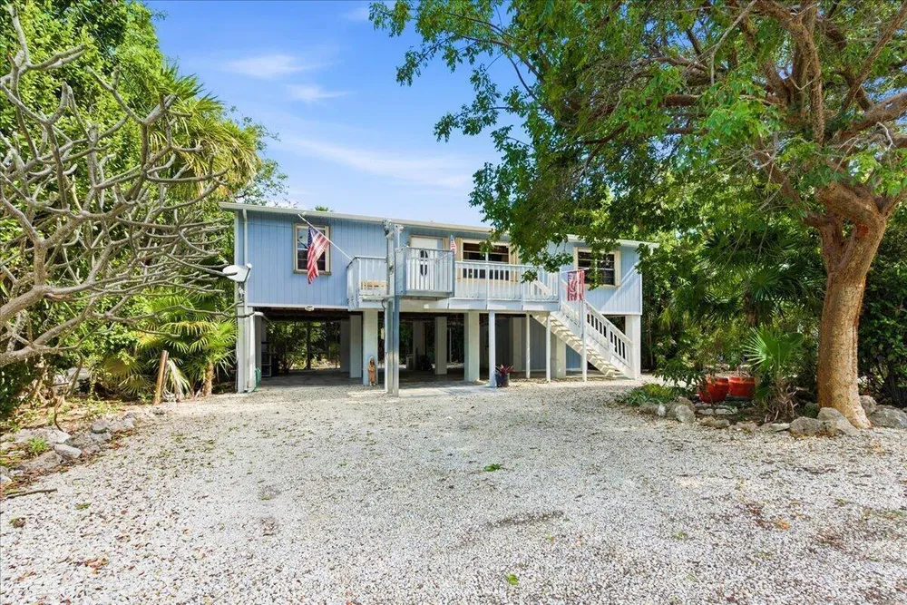 22 Stirrup Key Rd, Marathon, FL 33050