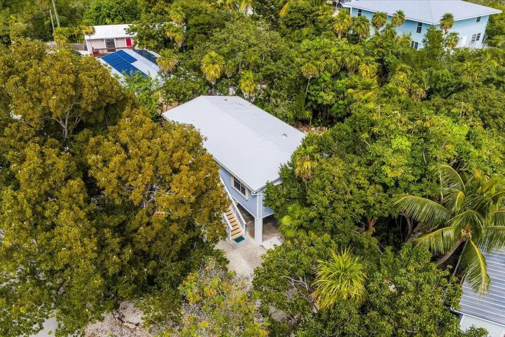 22 Stirrup Key Rd, Marathon, FL 33050