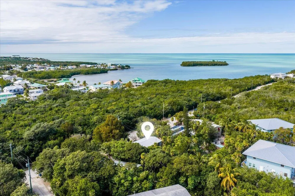 22 Stirrup Key Rd, Marathon, FL 33050