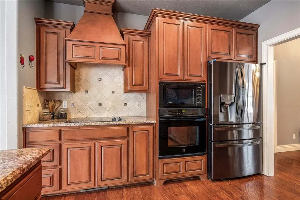 24 Kirkliston Ln, Bella Vista, AR 72715