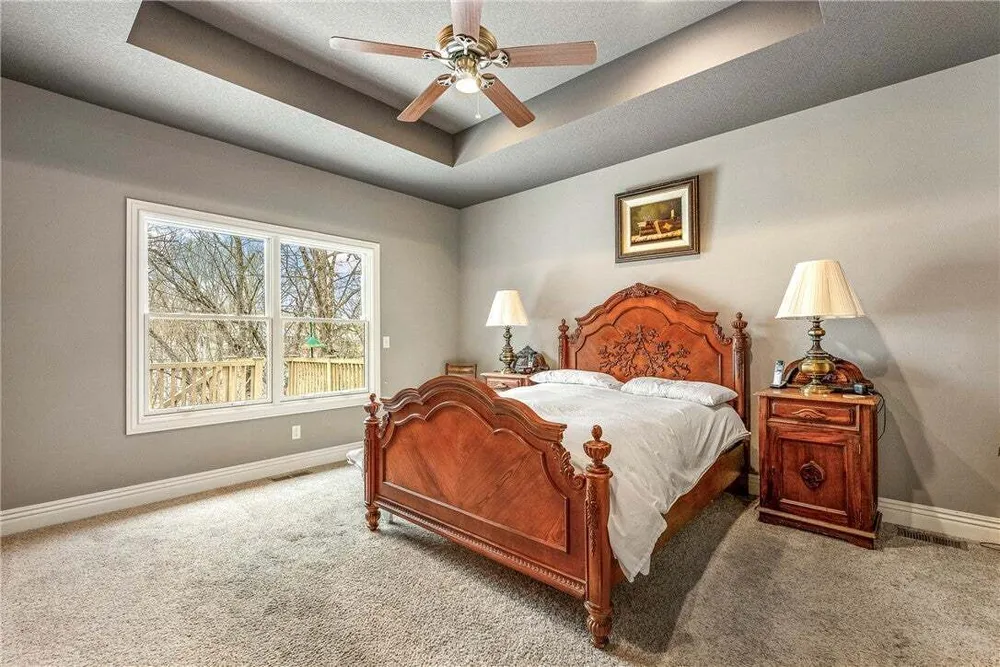 24 Kirkliston Ln, Bella Vista, AR 72715