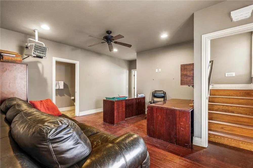 24 Kirkliston Ln, Bella Vista, AR 72715