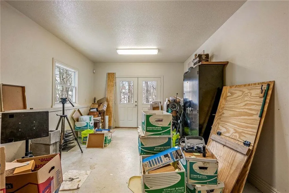 24 Kirkliston Ln, Bella Vista, AR 72715