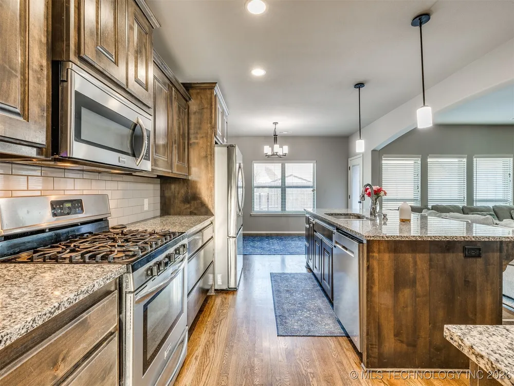 3357 S 207th East Ave, Broken Arrow, OK 74014