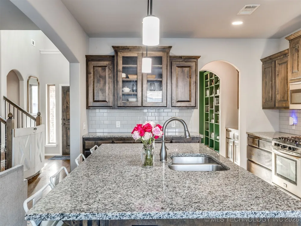 3357 S 207th East Ave, Broken Arrow, OK 74014