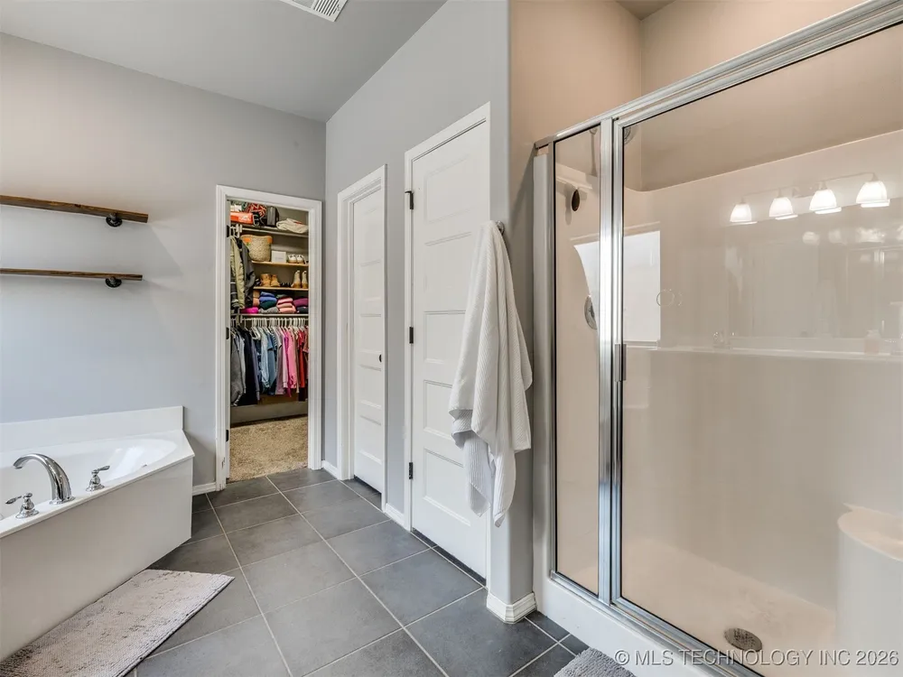 3357 S 207th East Ave, Broken Arrow, OK 74014