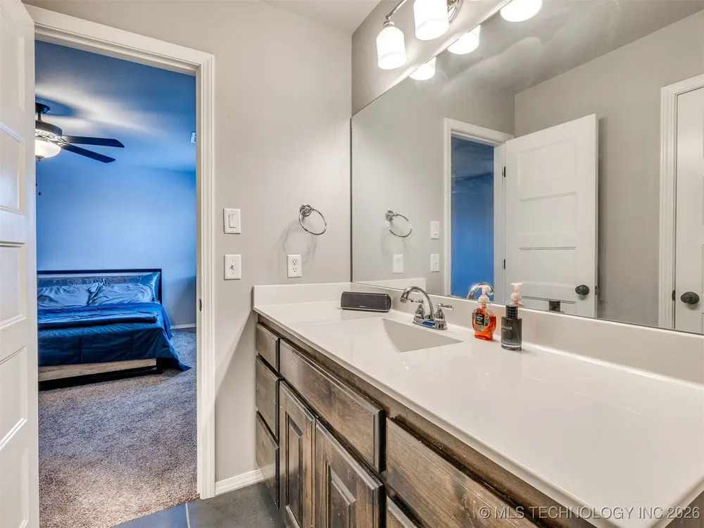 3357 S 207th East Ave, Broken Arrow, OK 74014