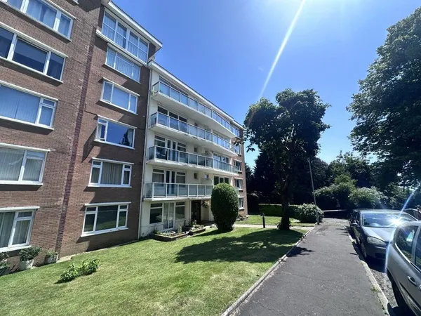 Brynfield Court, Langland, Swansea, SA3