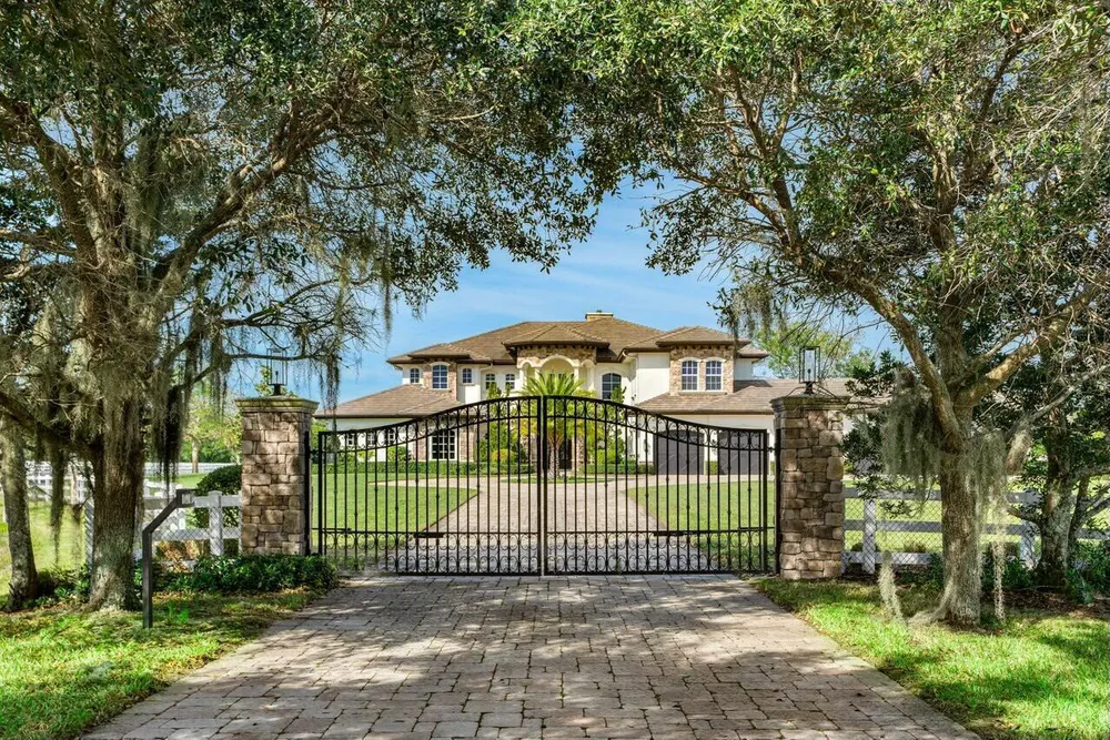 10527 El Paraiso Pl, Delray Beach, FL 33446