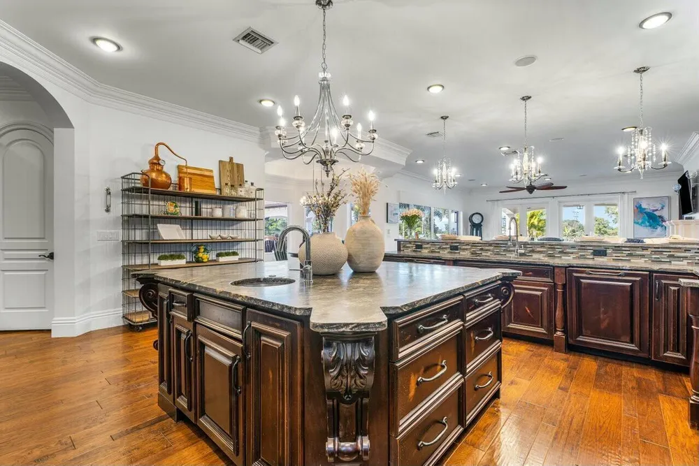 10527 El Paraiso Pl, Delray Beach, FL 33446