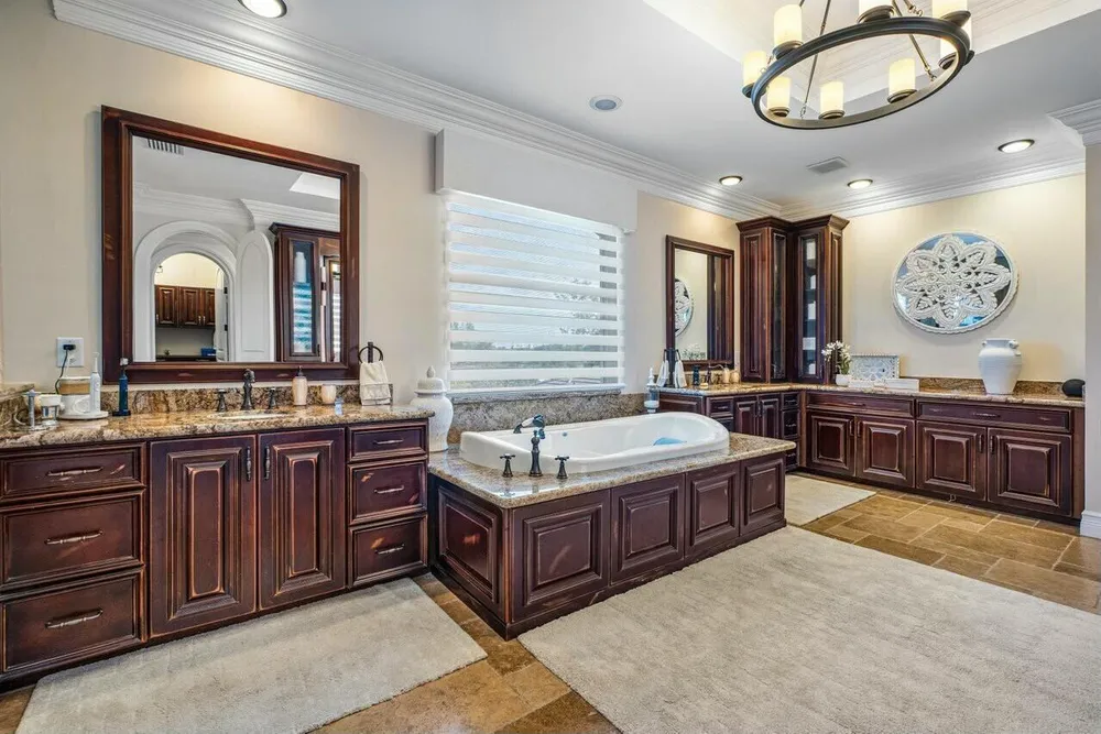 10527 El Paraiso Pl, Delray Beach, FL 33446