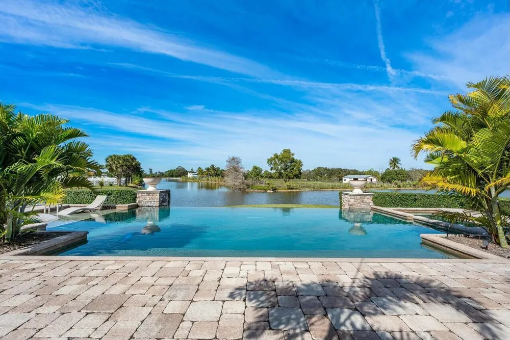 10527 El Paraiso Pl, Delray Beach, FL 33446