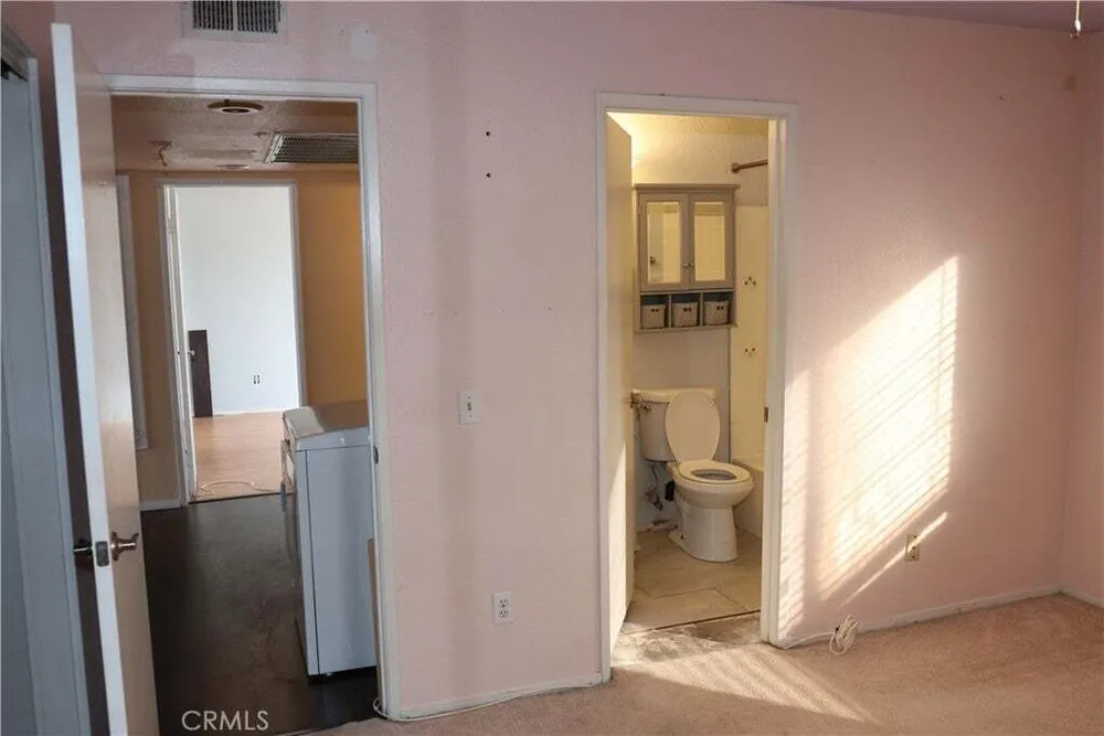 601 S Euclid St, La Habra, CA 90631