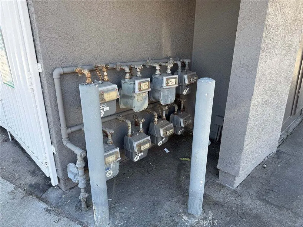 601 S Euclid St, La Habra, CA 90631
