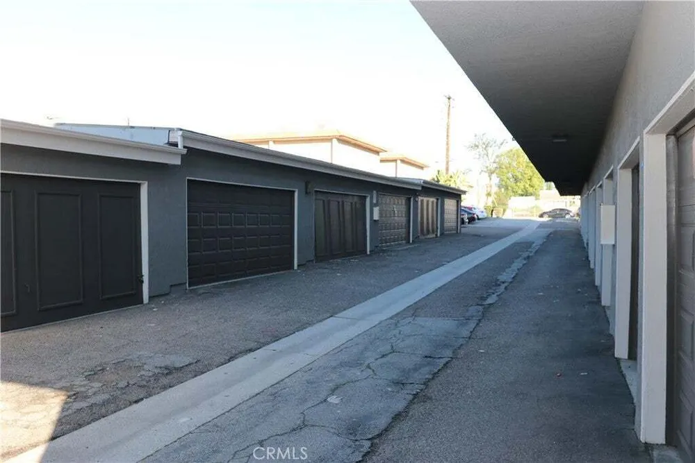 601 S Euclid St, La Habra, CA 90631
