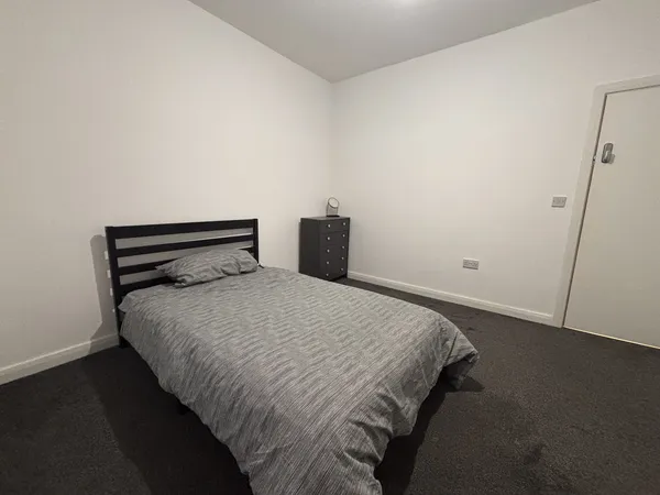 Room 1, Ida Road, WS2