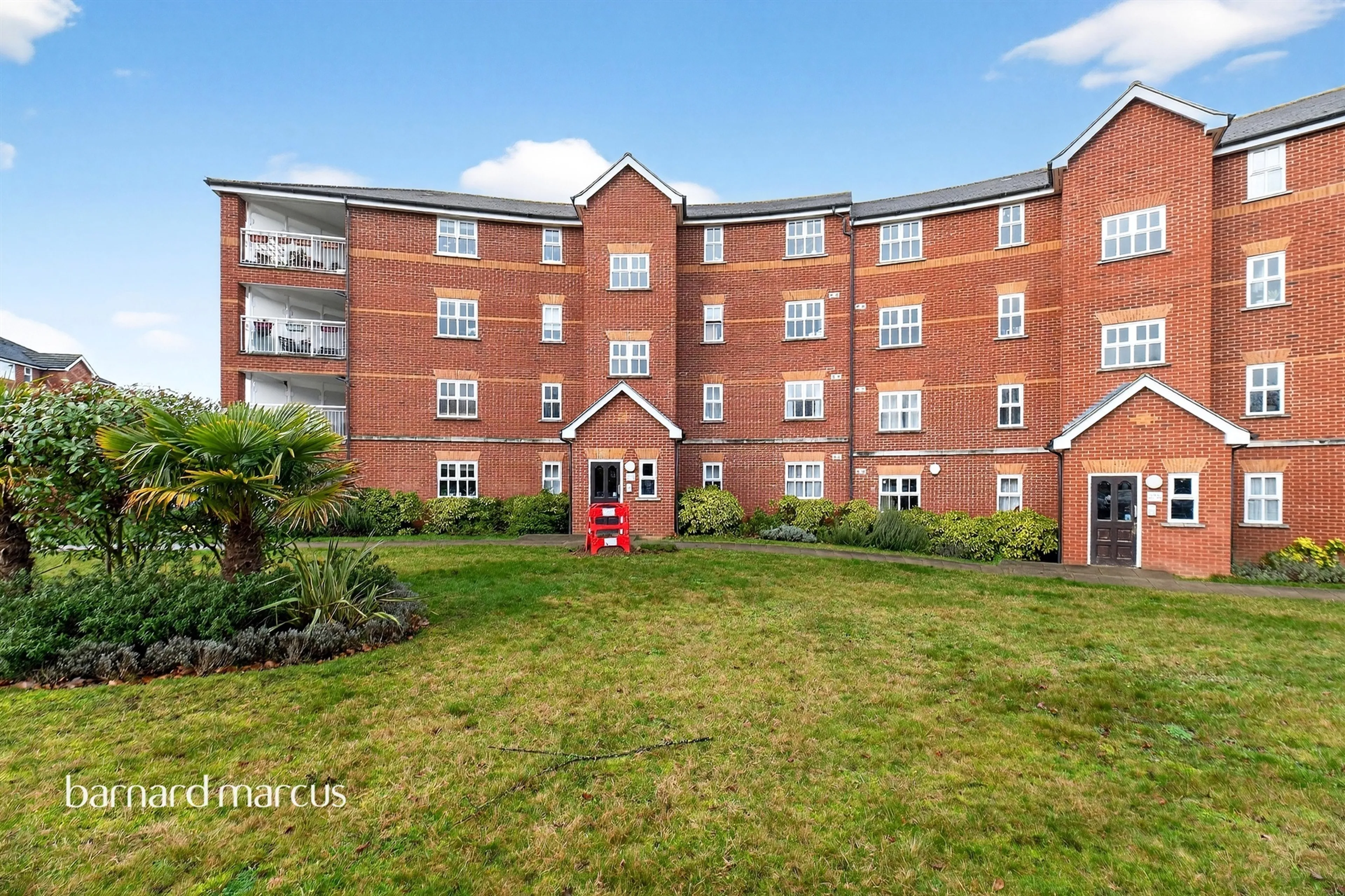 Property at Macmillan Way, London