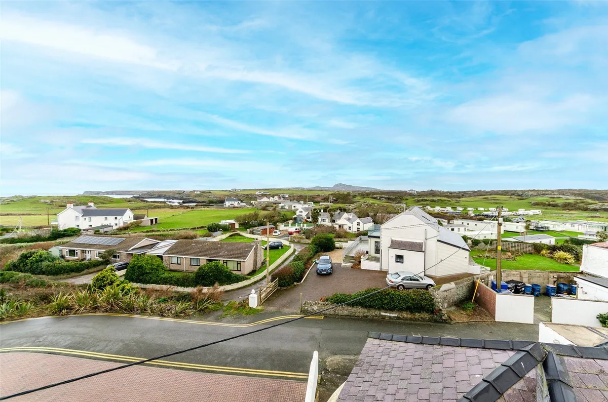 Lon Y Don, Trearddur Bay, Holyhead, Isle of Anglesey, LL65