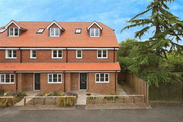 Heathfield Road, Burwash Common, Etch...