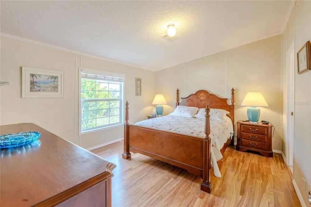 2100 Kings Hwy, Port Charlotte, FL 33980