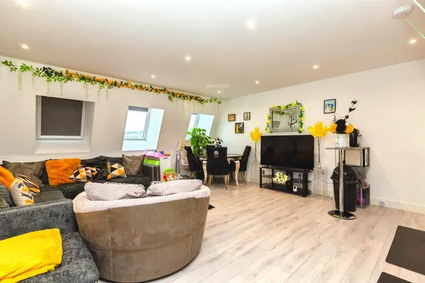 Alton Mews, Aylesbury, Buckinghamshir...