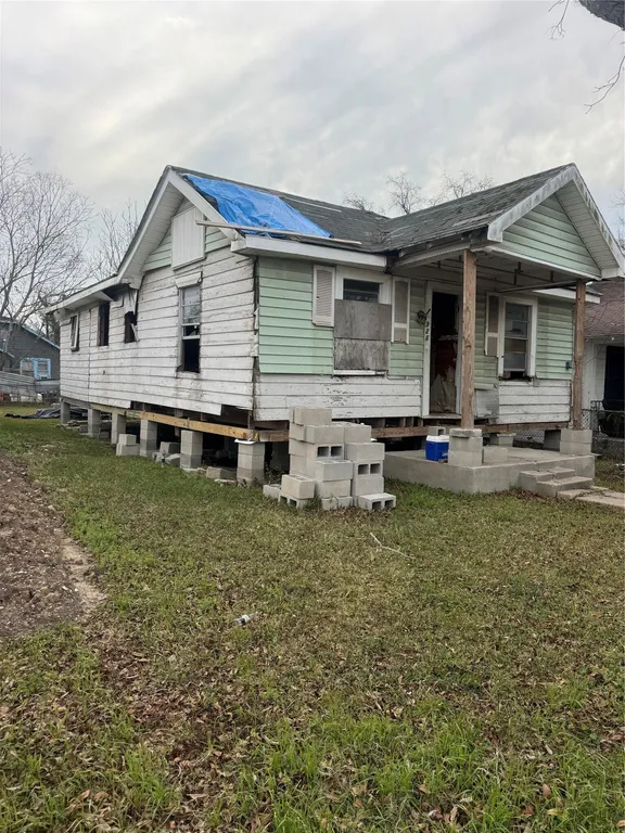 3926 Sayers St, Houston, TX 77026