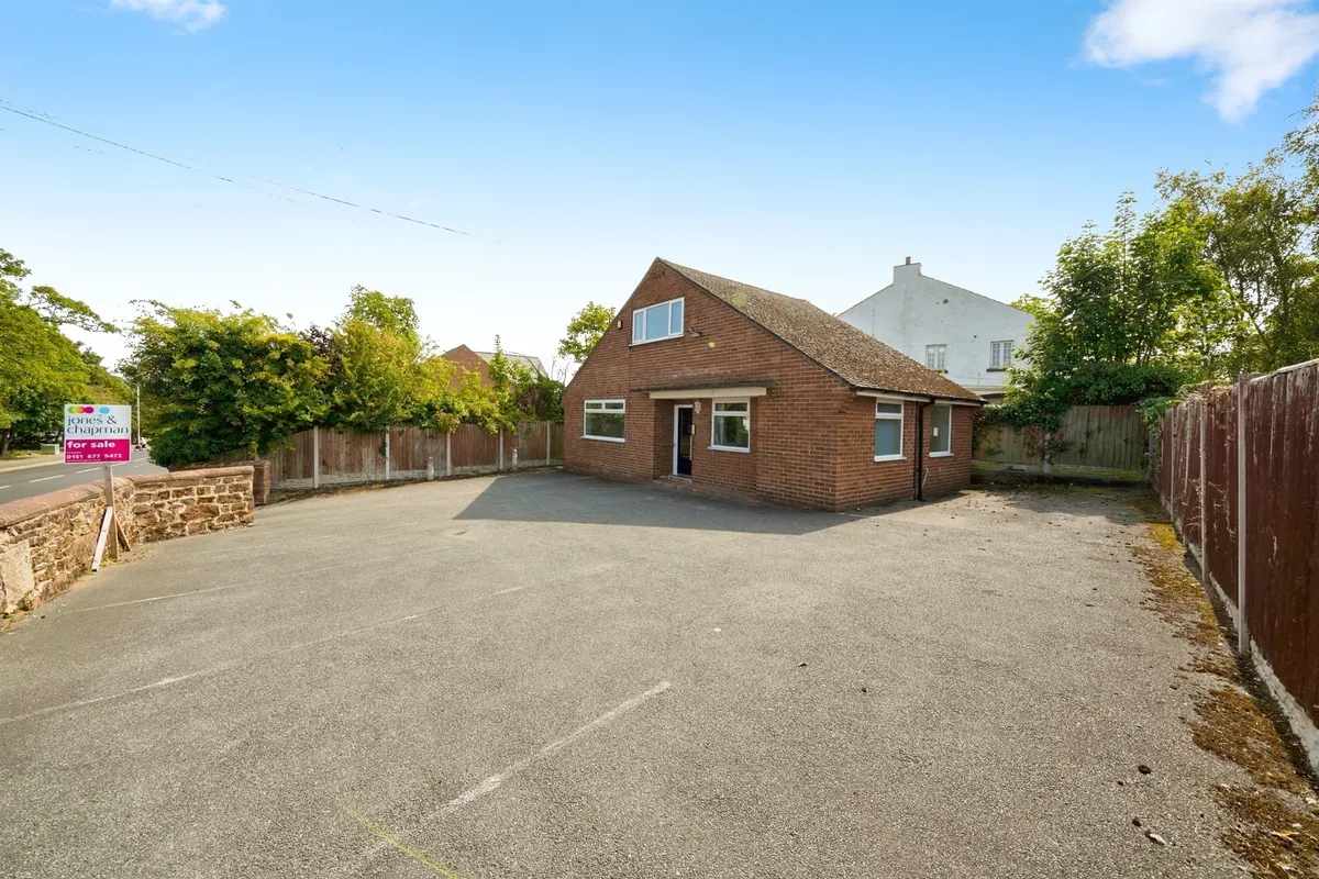 Greasby Road, Greasby, Wirral