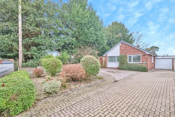 Bond End, Yoxall, Burton-on-Trent, St...