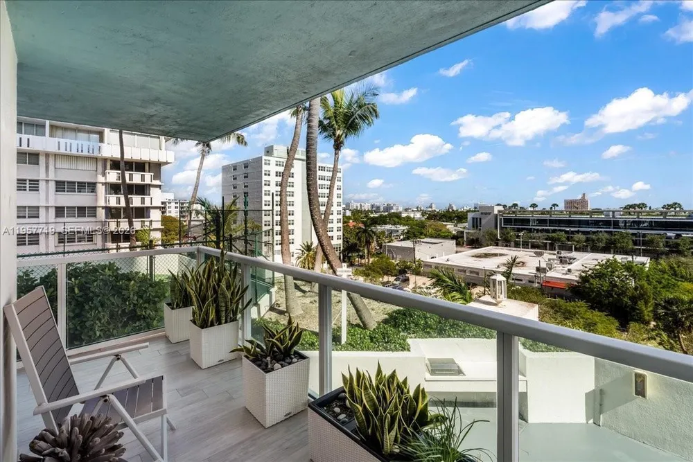 650 West Ave, Miami Beach, FL 33139