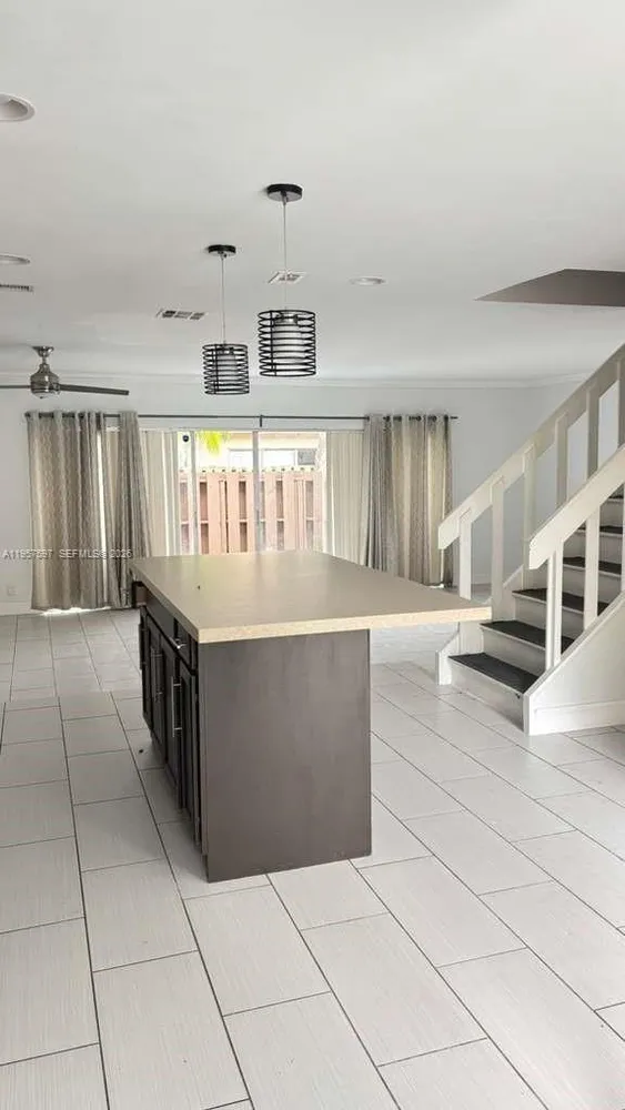 8191 NW 8th Manor, Plantation, FL 33324