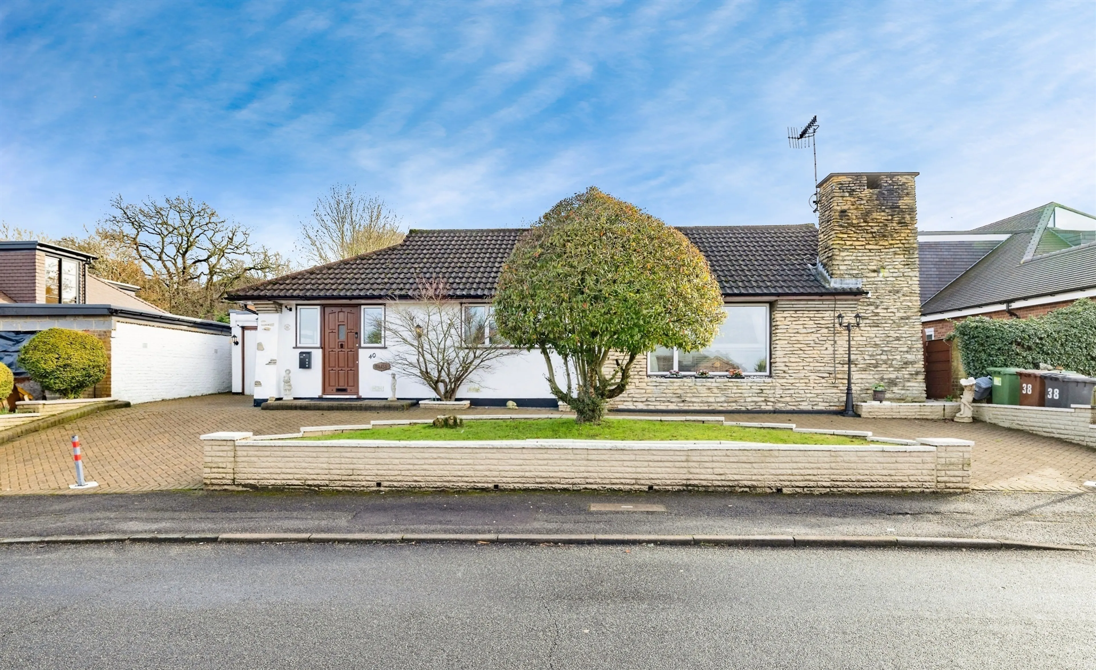 Property photo 0