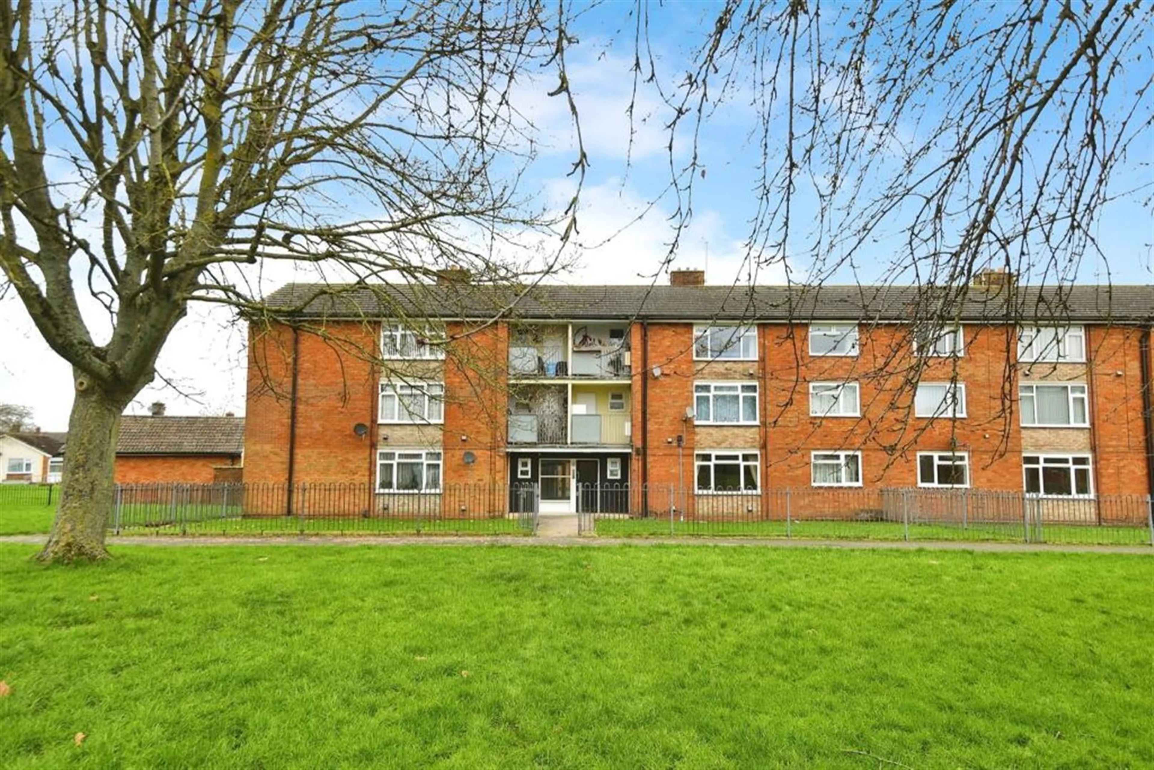 Property photo 0