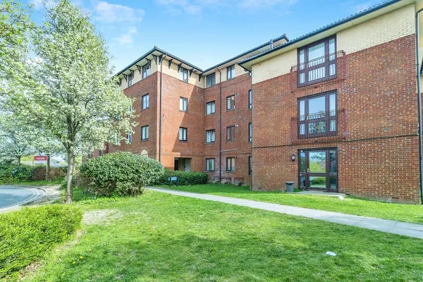 Moorgate, Leadenhall, Milton Keynes, ...