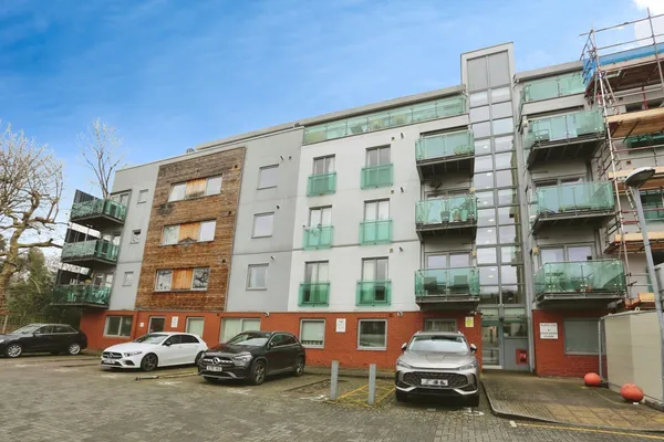 Evan Cook Close, London, SE15