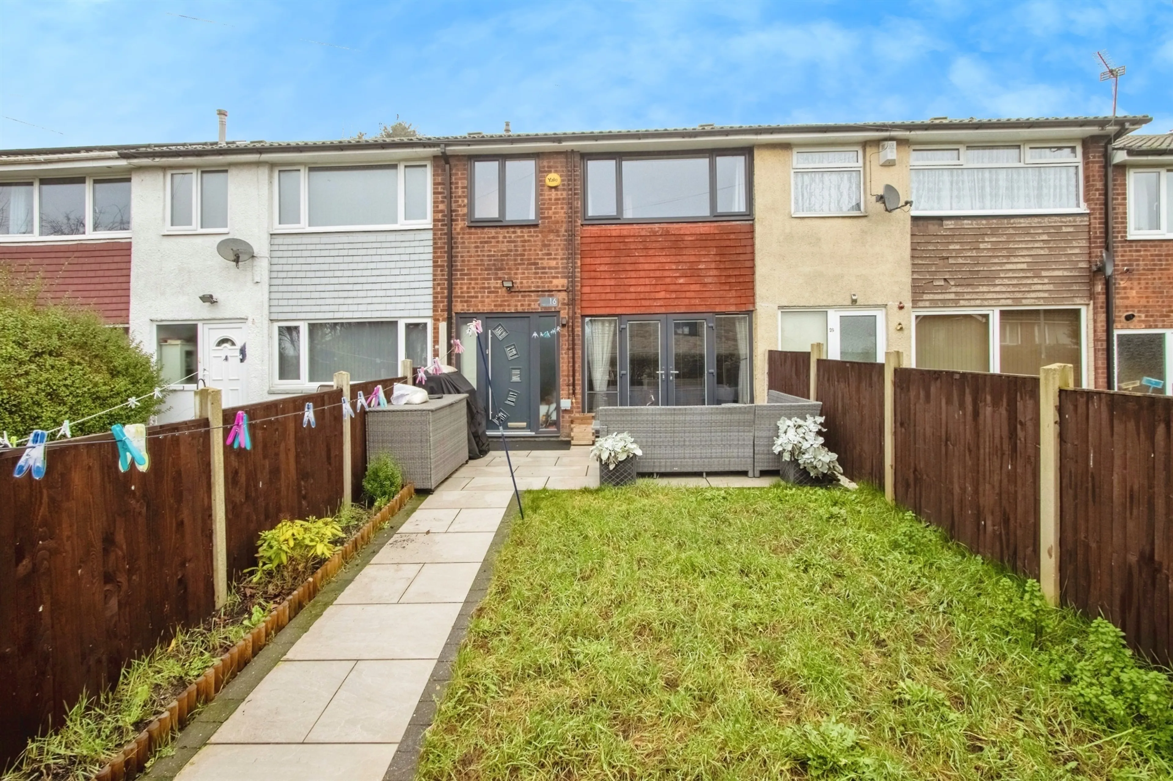 Property photo 0