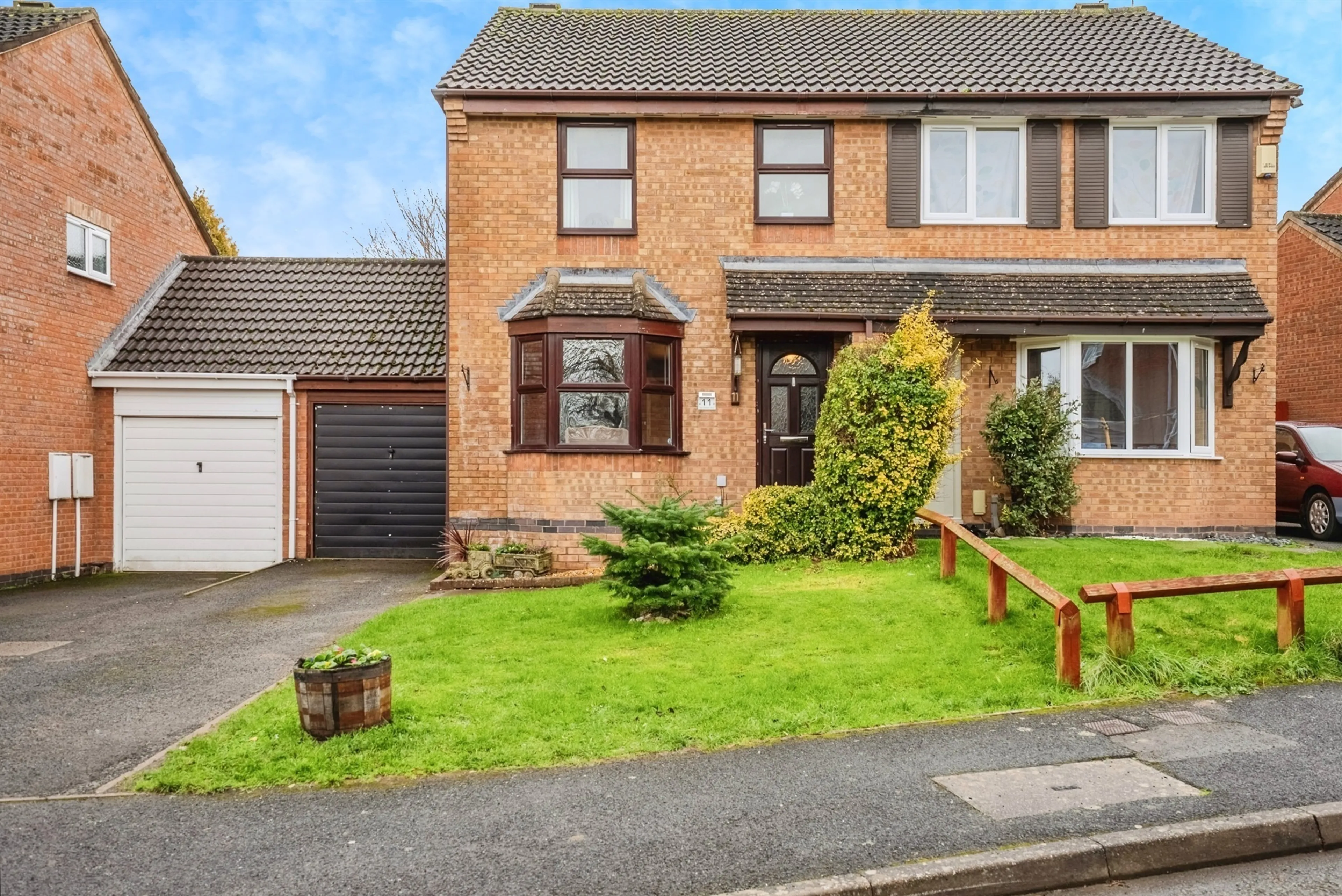 Property photo 0