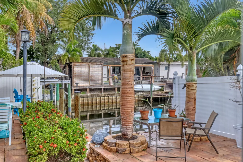 1890 SW 59th Ave, Plantation, FL 33317