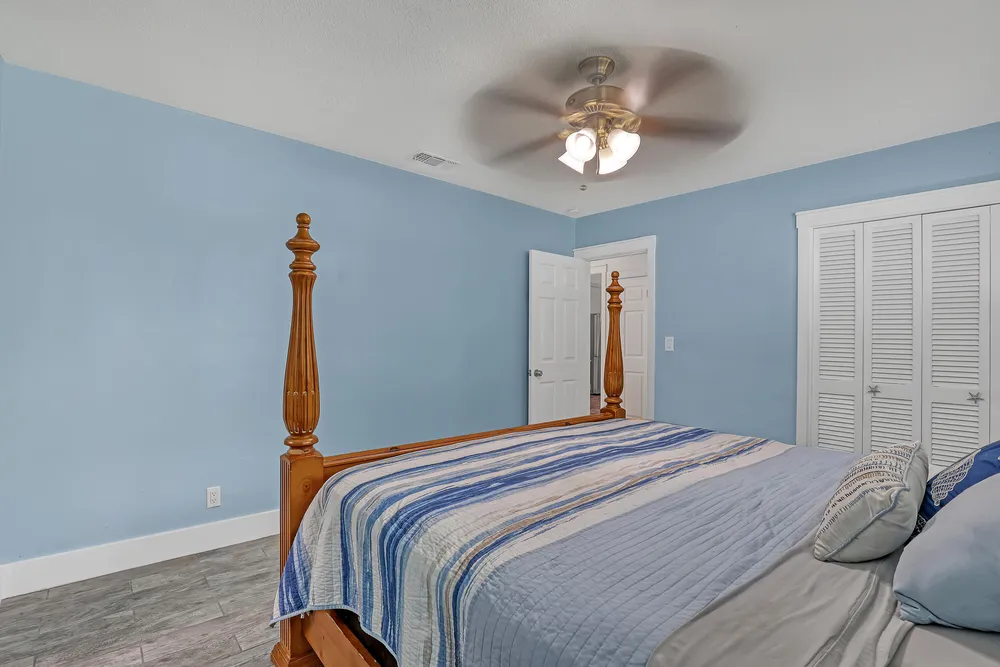 1890 SW 59th Ave, Plantation, FL 33317