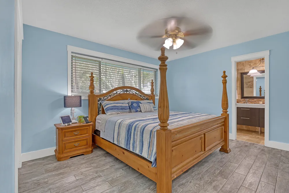 1890 SW 59th Ave, Plantation, FL 33317