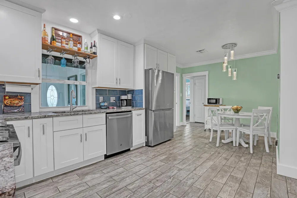 1890 SW 59th Ave, Plantation, FL 33317