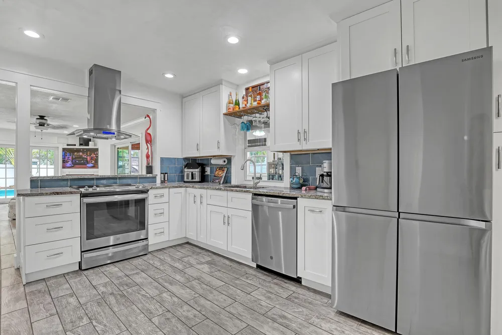 1890 SW 59th Ave, Plantation, FL 33317