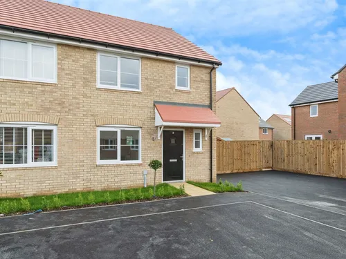 Crossley Gardens, Littleport, Elyphoto
