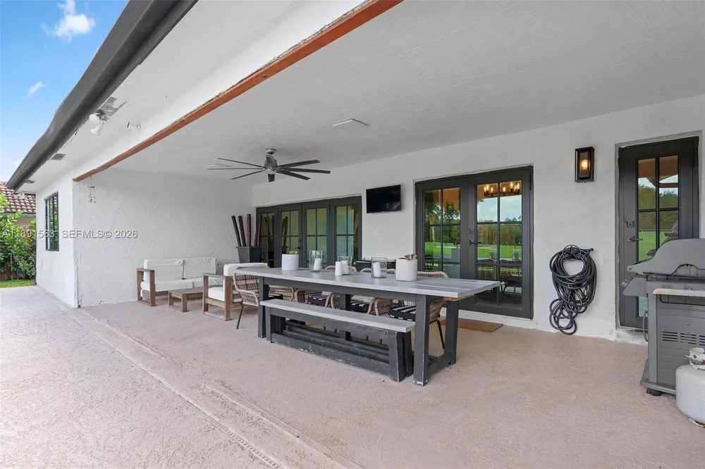 140 Torchwood Ave, Plantation, FL 33324