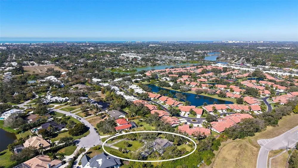 3783 Beneva Oaks Blvd, Sarasota, FL 34238